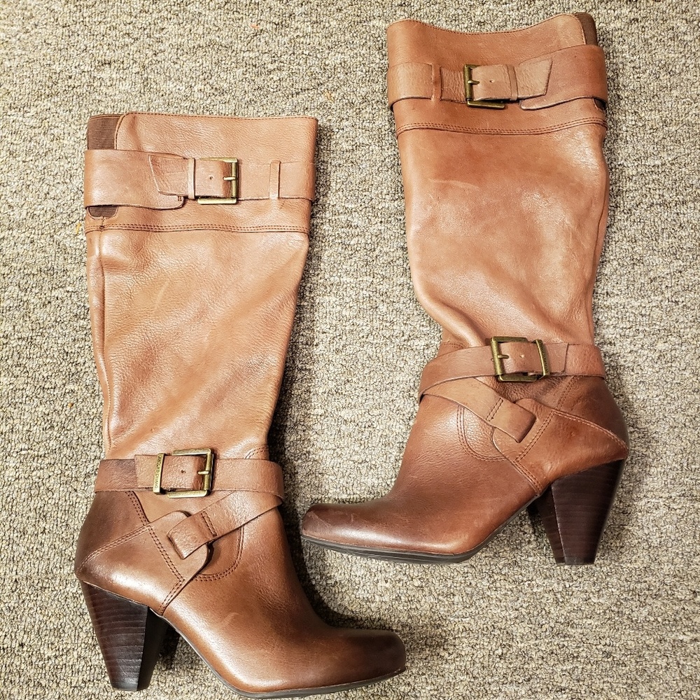 Aurturo Chiang boots size 7.5